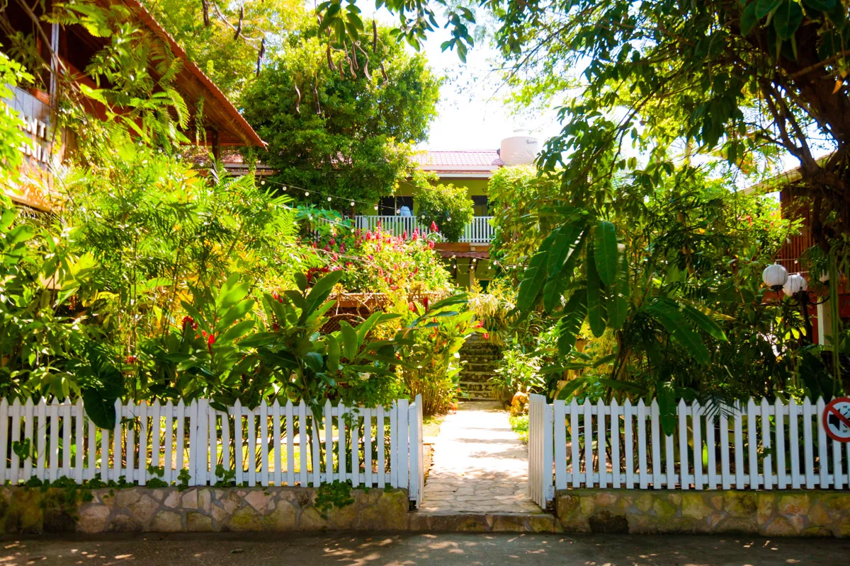 LAS GARDENIAS
