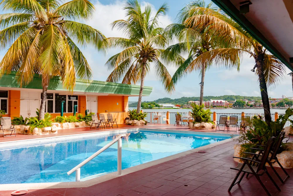 HOTEL PETÉN ESPLÉNDIDO
