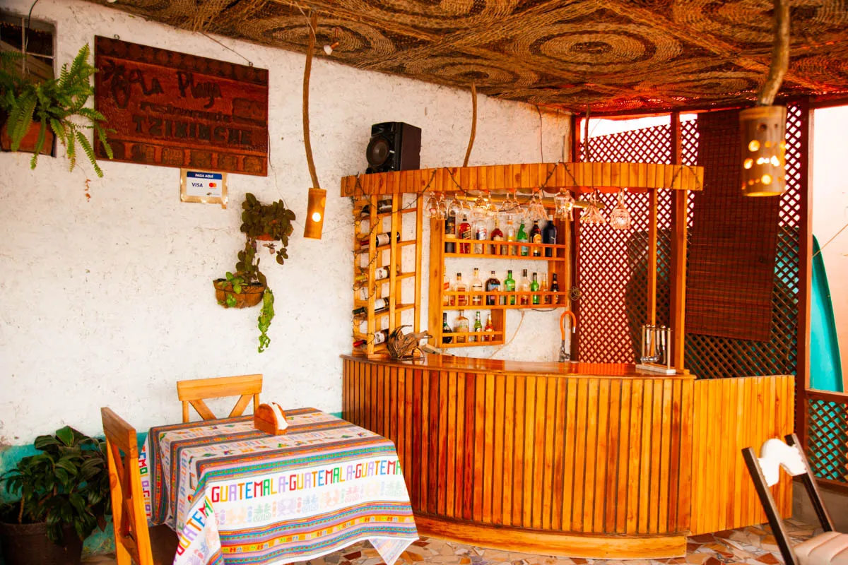 RESTAURANTE LA PLAYA TZIQUINCHE